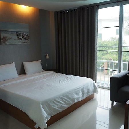 The O2 Aparthotel Udon Thani Exterior photo