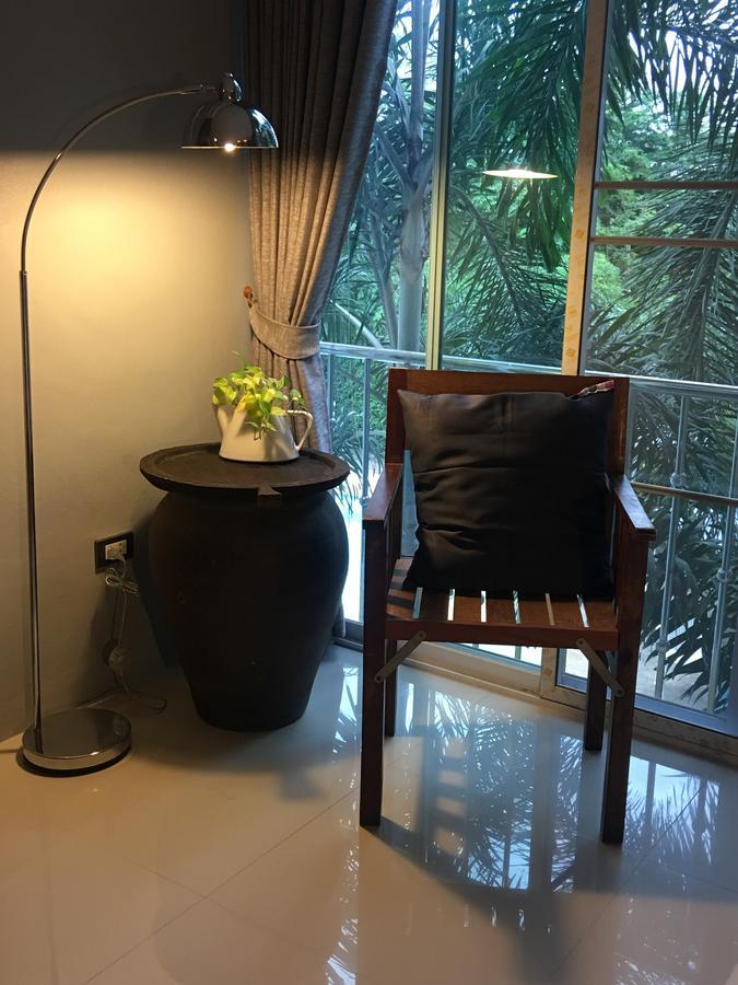 The O2 Aparthotel Udon Thani Exterior photo