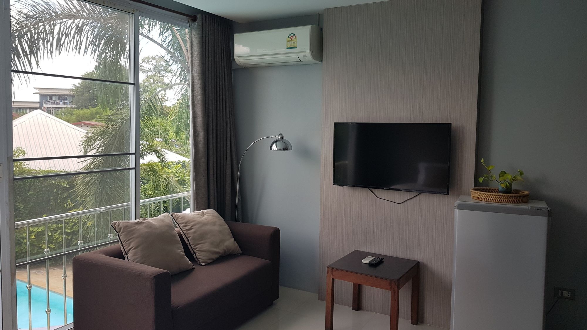 The O2 Aparthotel Udon Thani Exterior photo